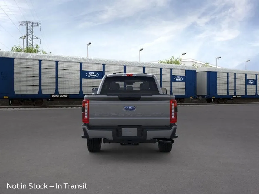 2026 Ford F-350 photo 1
