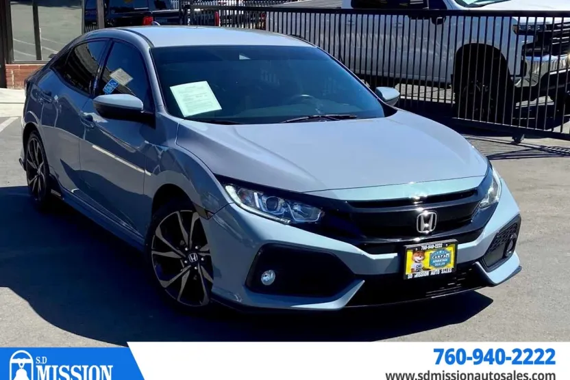 2019 Honda Civic Hatchback Sport photo 1