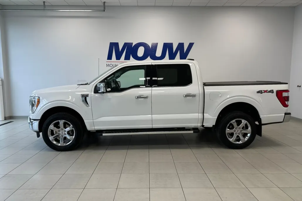 2022 Ford F-150 Lariat photo 1