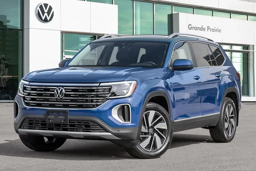 2025 Volkswagen Atlas SEL photo 1