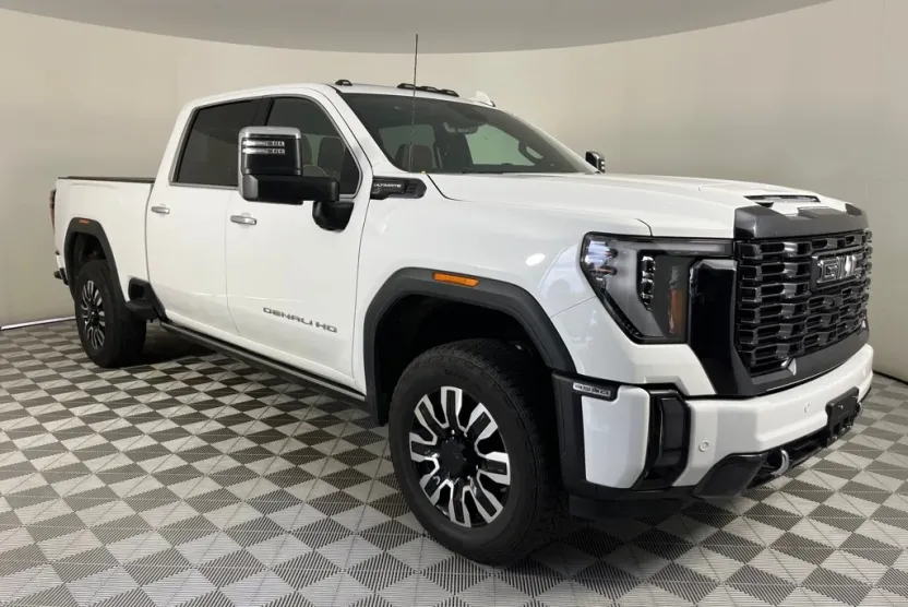 2024 Gmc Sierra 3500 HD Denali Ultimate photo 1