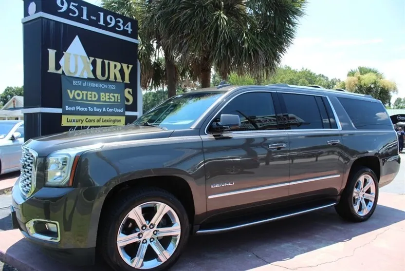 2019 Gmc Yukon XL Denali photo 1