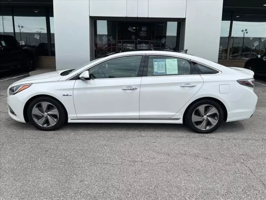 2016 Hyundai Sonata Hybrid Limited photo 1
