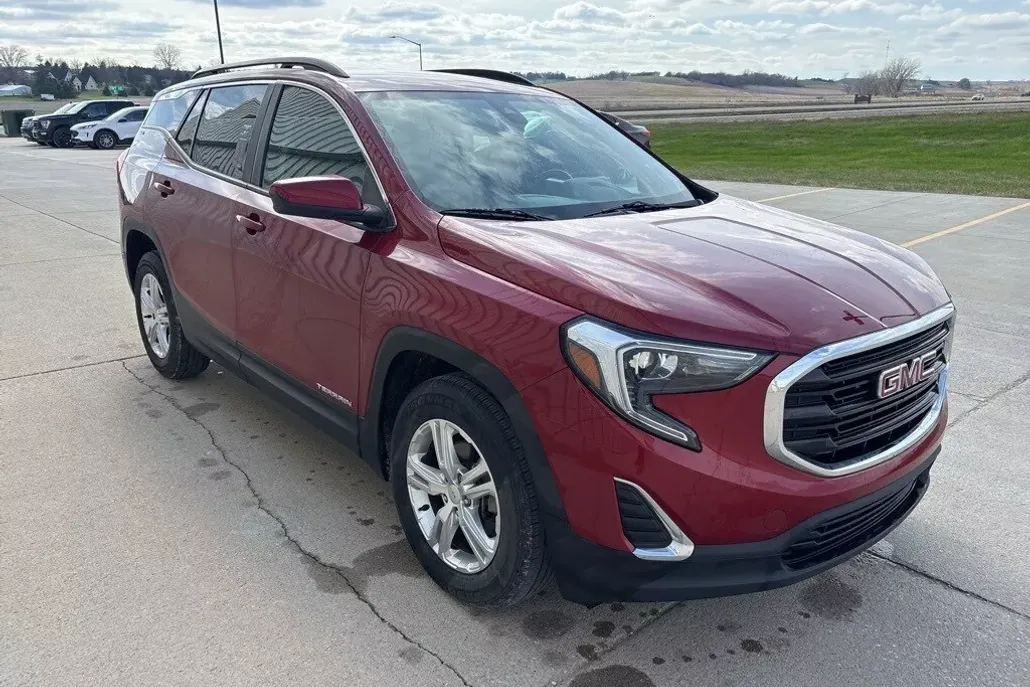 2021 Gmc Terrain SLE photo 1