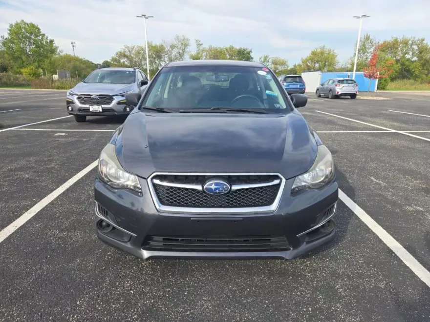 2015 Subaru Impreza 2.0i photo 1