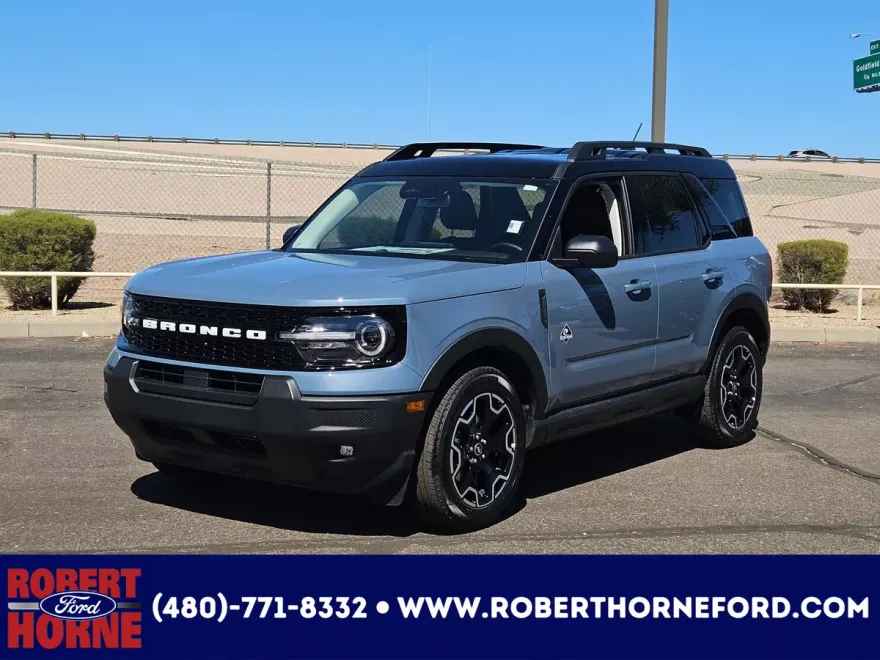 2025 Ford Bronco Sport Outer Banks photo 1