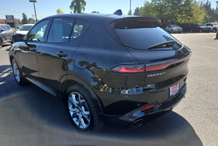 2024 Dodge Hornet R/T photo 1