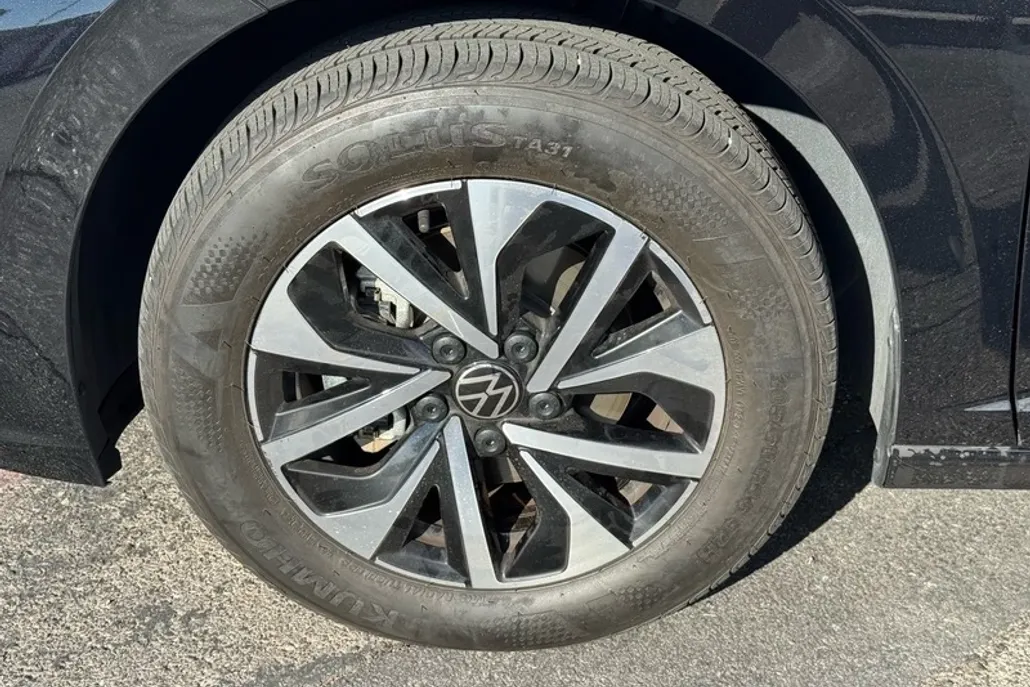 2023 Volkswagen Jetta 1.5T S photo 1