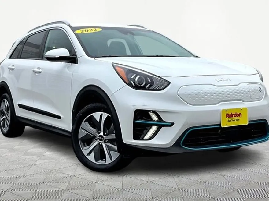 2022 Kia Niro EV EX photo 1