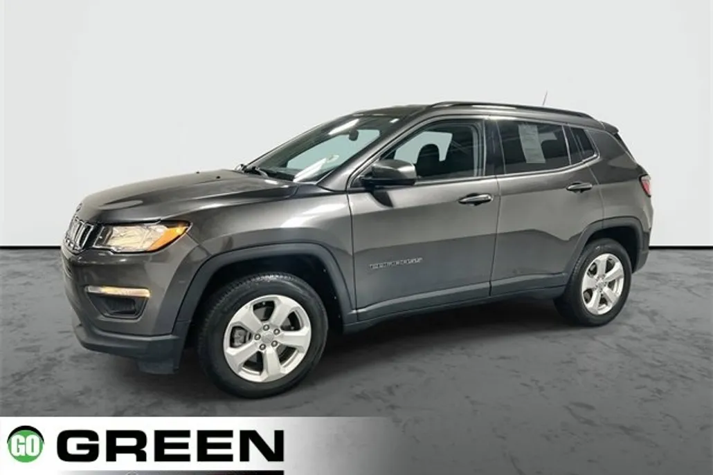2021 Jeep Compass Latitude photo 1