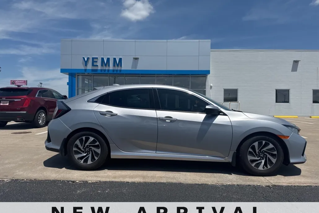 2018 Honda Civic LX Hatchback photo 1