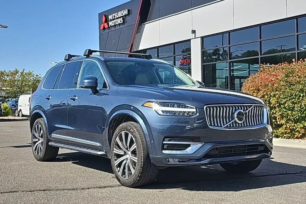 2022 Volvo XC90 T6 AWD Inscription photo 1