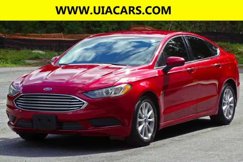 2017 Ford Fusion SE photo 1