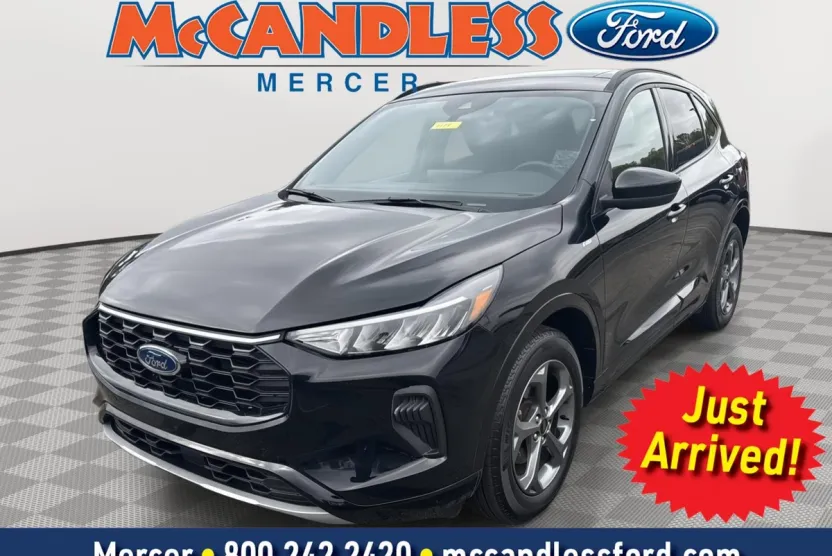 2024 Ford Escape ST-Line photo 1