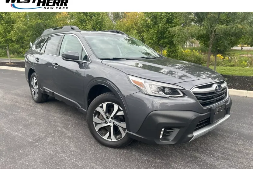 2022 Subaru Outback Limited photo 1