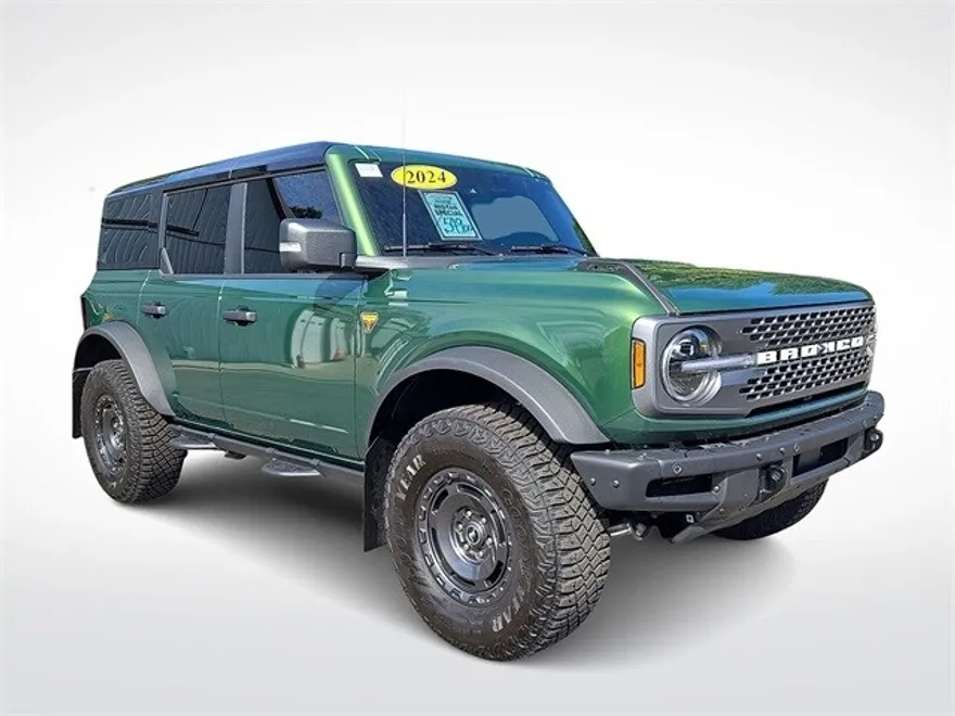 2024 Ford Bronco Badlands photo 1
