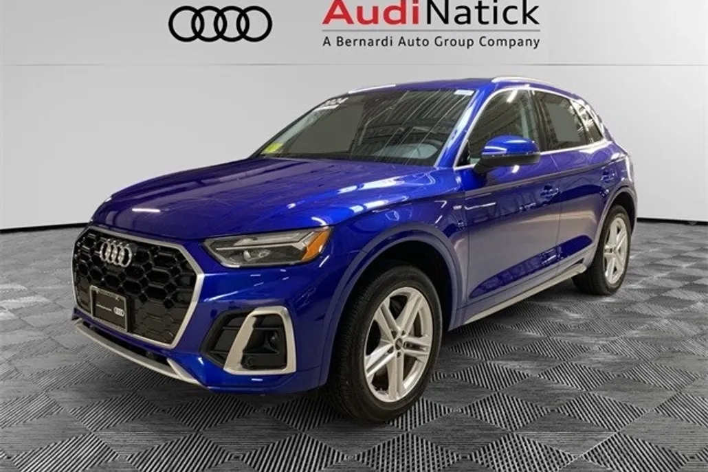 2024 Audi Q5 S line 55 Premium Plus photo 1