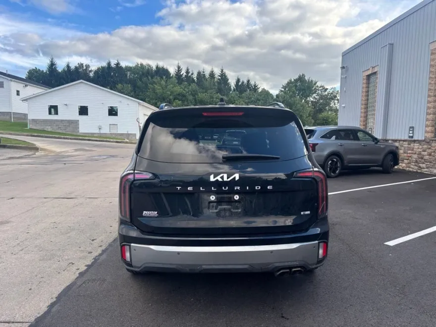 2023 Kia Telluride EX X-Line photo 1