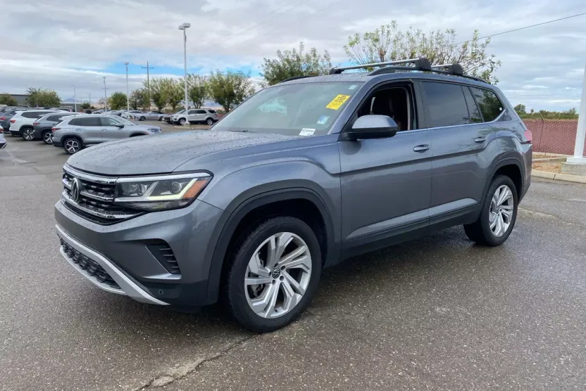 2022 Volkswagen Atlas V6 SE Technology photo 1