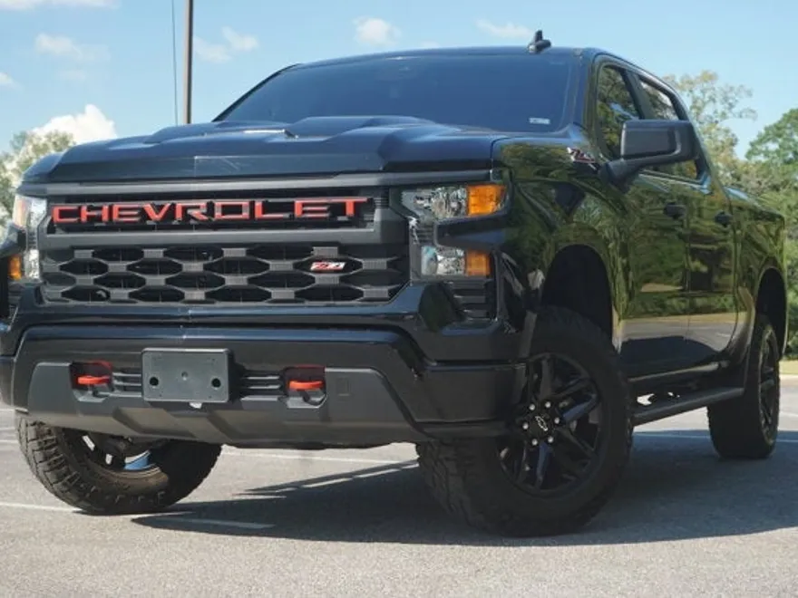 2022 Chevrolet Silverado 1500 Custom Trail Boss photo 1