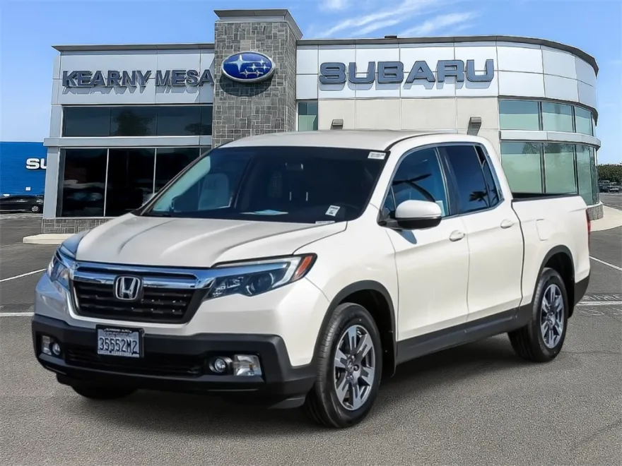 2018 Honda Ridgeline RTL-T photo 1