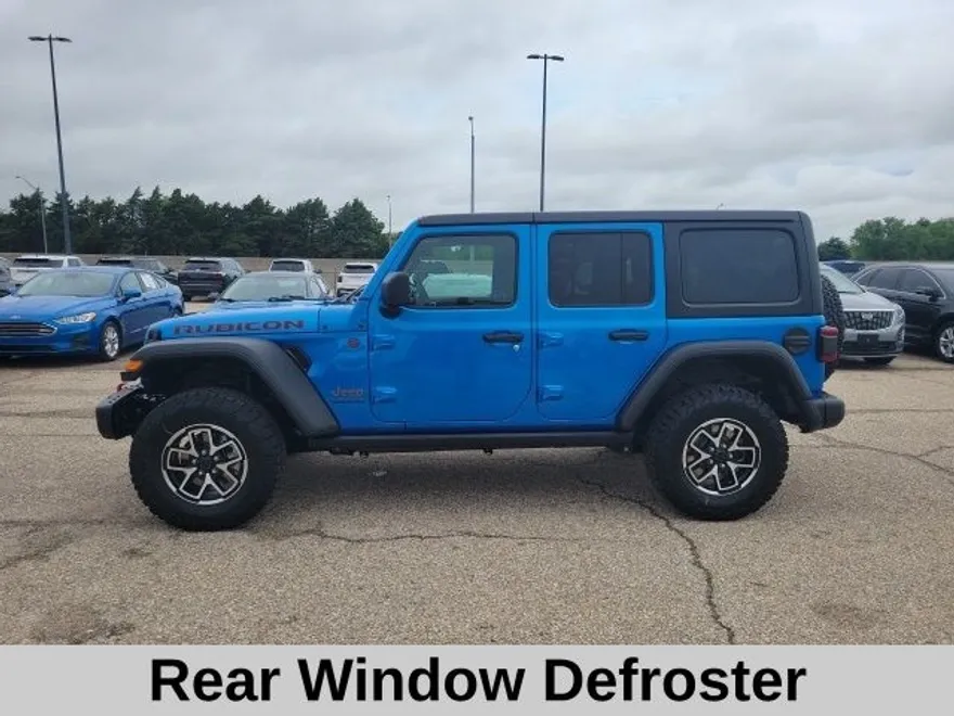 2025 Jeep Wrangler Rubicon photo 1