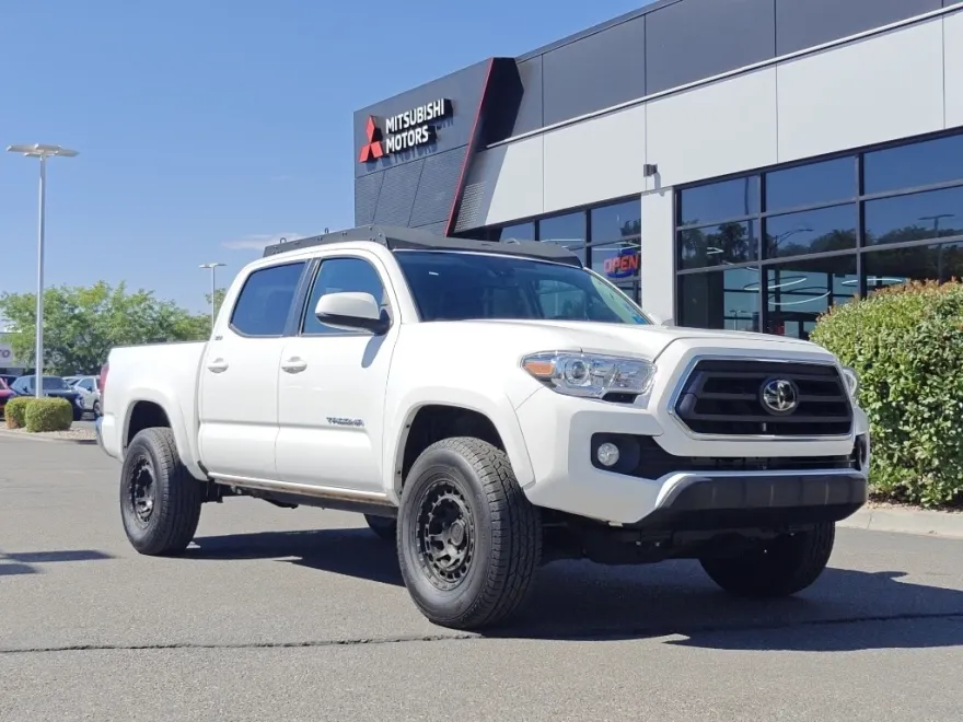 2023 Toyota Tacoma SR5 V6 photo 1