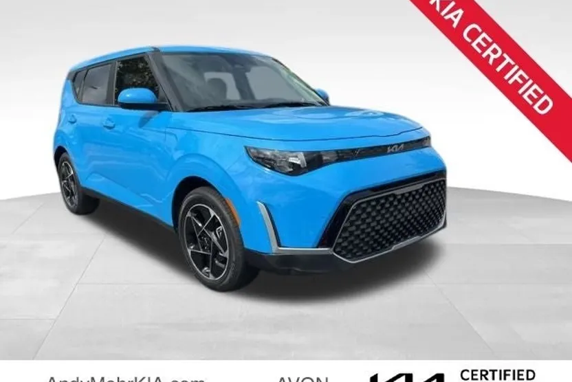 2025 Kia Soul EX photo 1