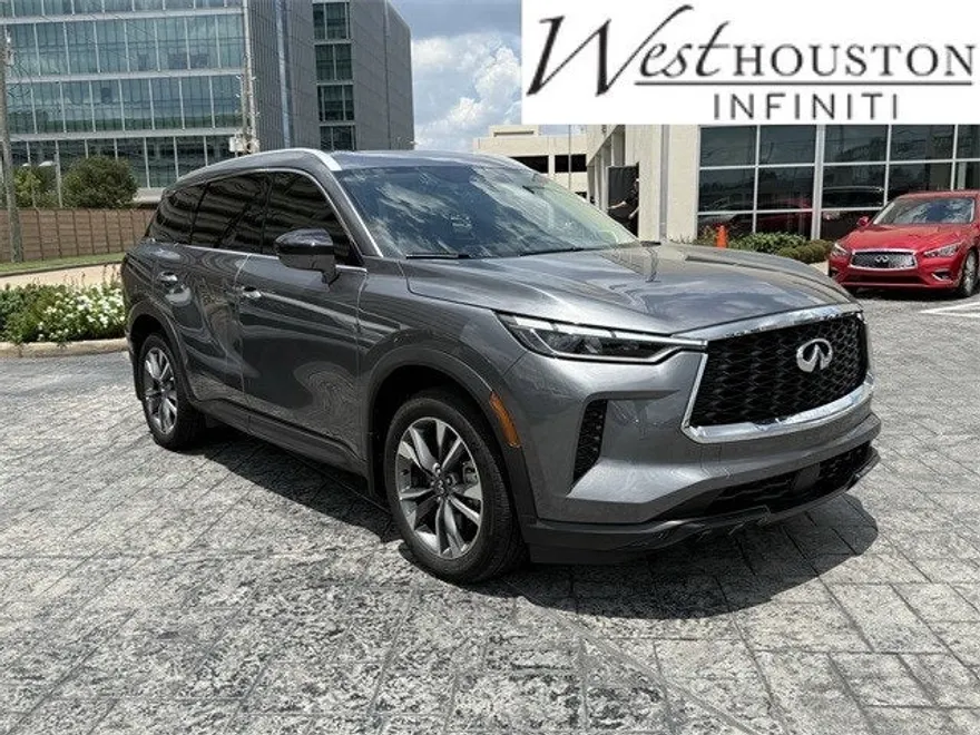 2025 Infiniti QX60 Luxe photo 1