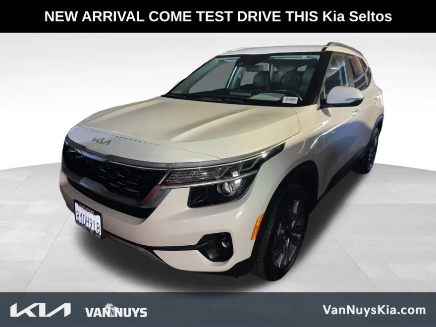 2022 Kia Seltos S photo 1