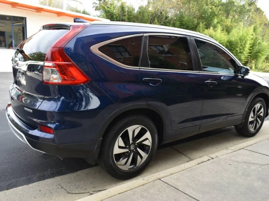 2015 Honda CR-V Touring photo 1