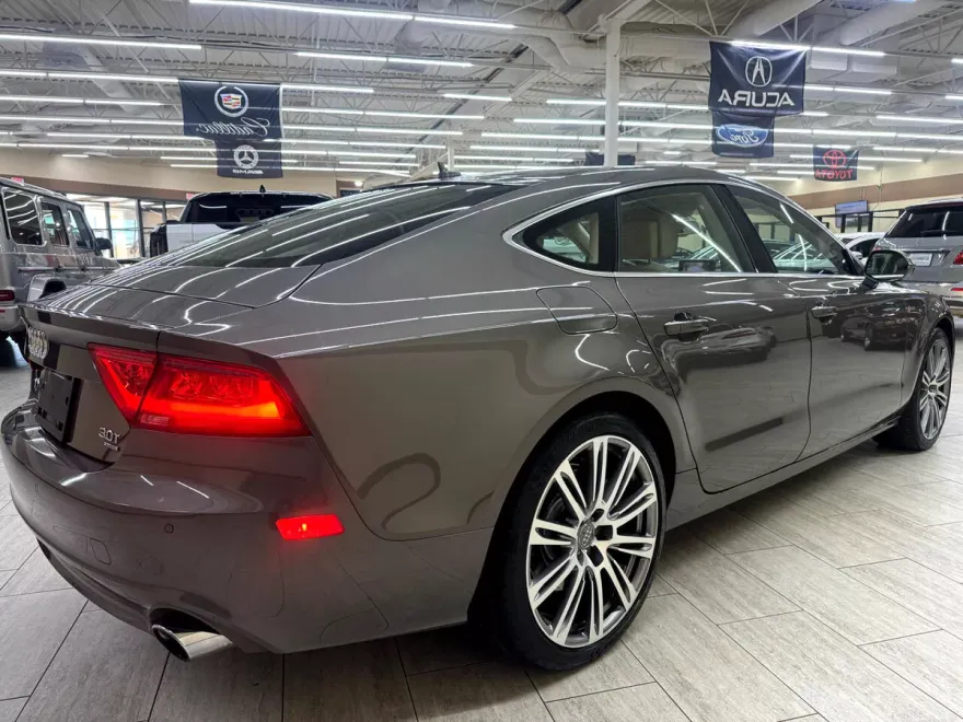 2013 Audi A7 3.0T Prestige photo 10