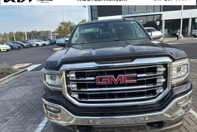 2017 Gmc Sierra 1500 SLT photo 1