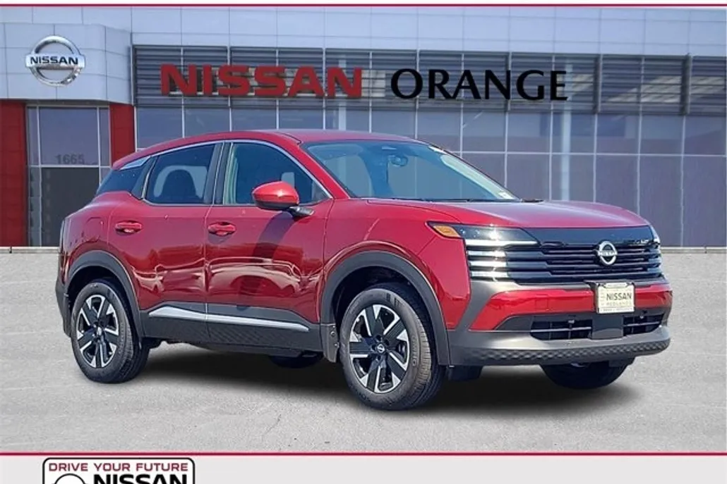 2025 Nissan Kicks SV photo 1