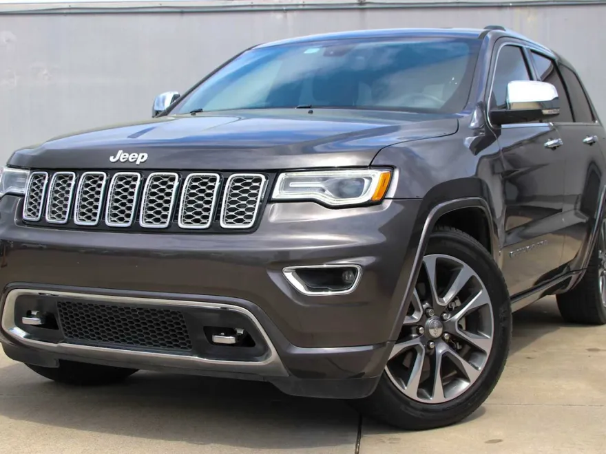 2017 Jeep Grand Cherokee Overland photo 1
