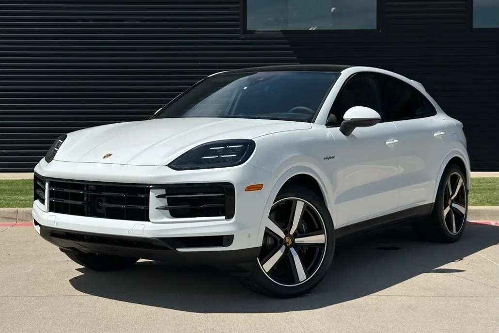2025 Porsche Cayenne E-Hybrid Coupe photo 1