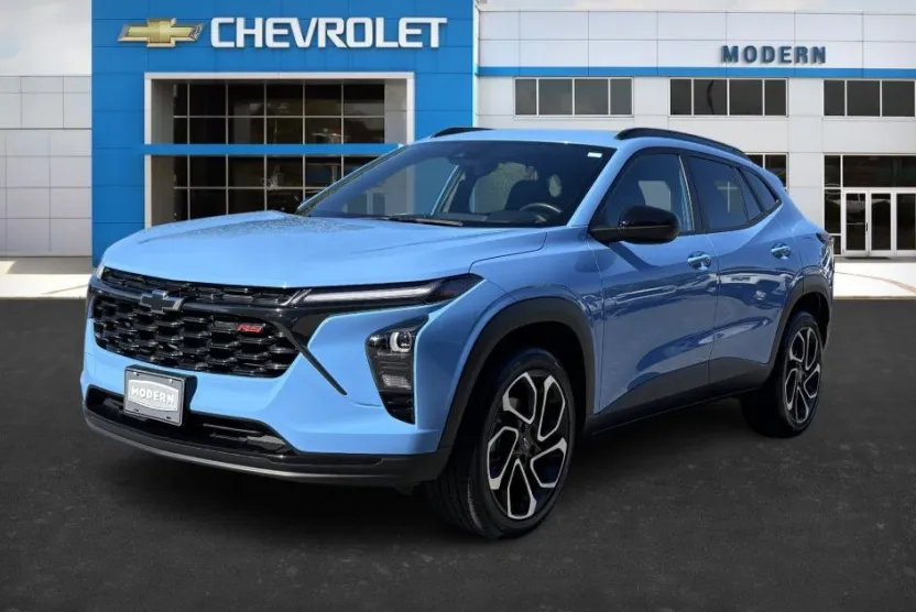2024 Chevrolet Trax photo 1
