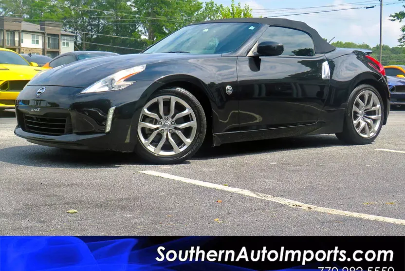 2014 Nissan 370Z Touring photo 1