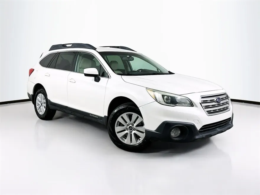 2015 Subaru Outback 2.5i Premium photo 1