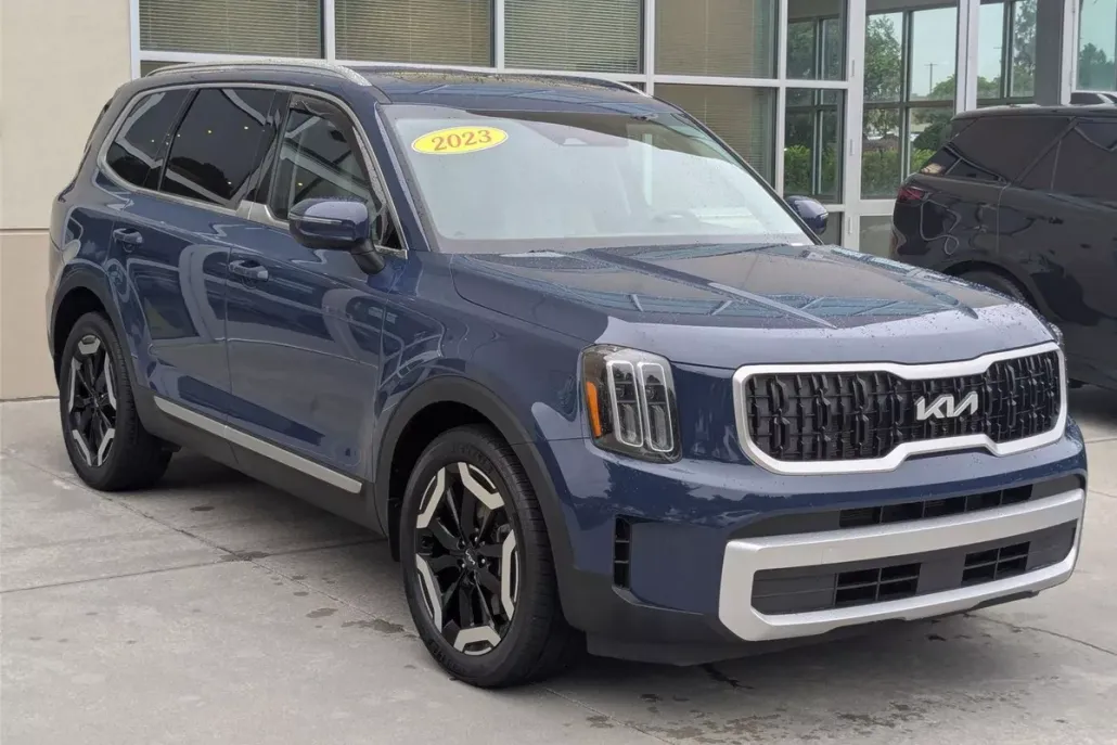 2023 Kia Telluride EX photo 1