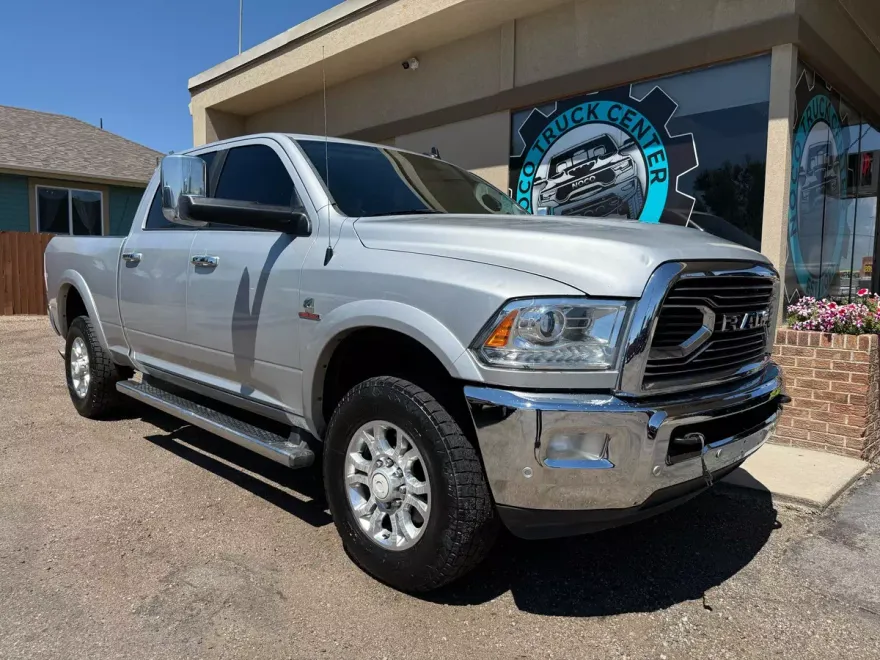 2017 Ram 2500 Laramie photo 1