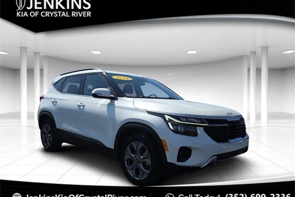 2024 Kia Seltos S photo 1