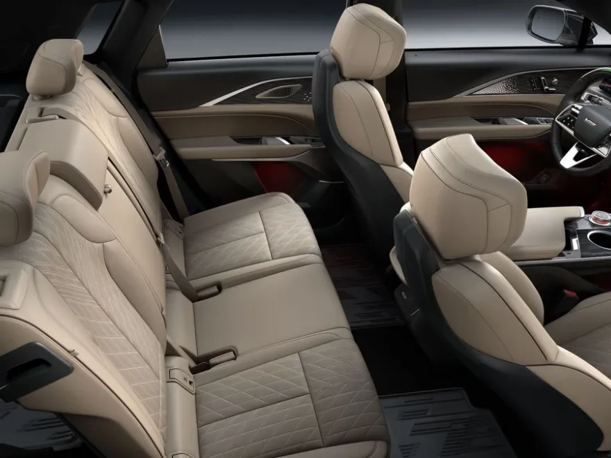 2026 Cadillac Lyriq photo 11