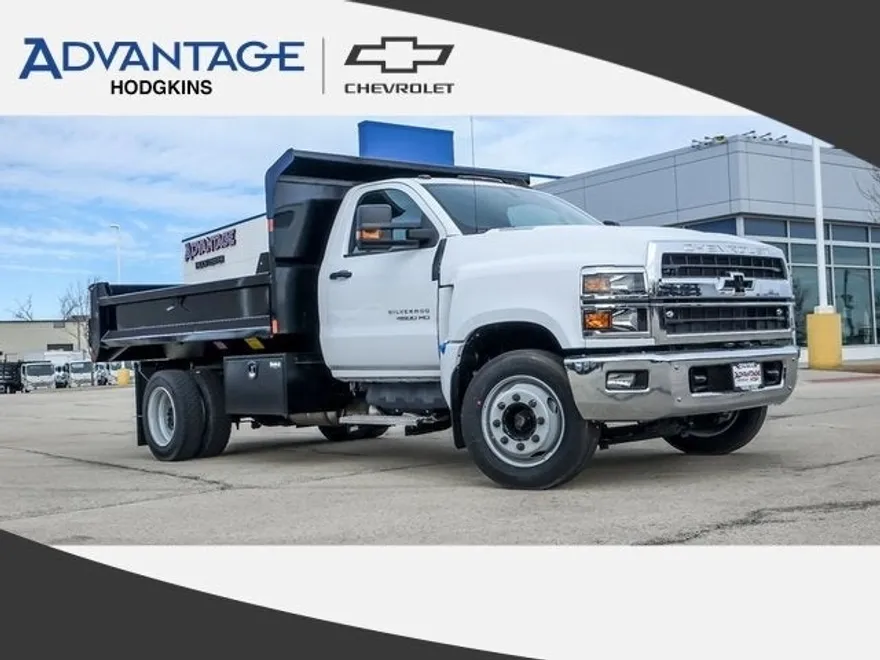 2024 Chevrolet Silverado 5500HD Work Truck photo 1