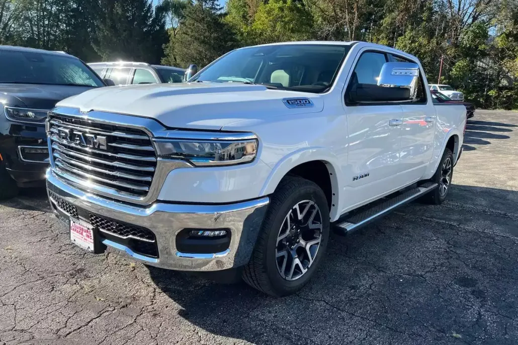 2025 Ram 1500 Laramie photo 1