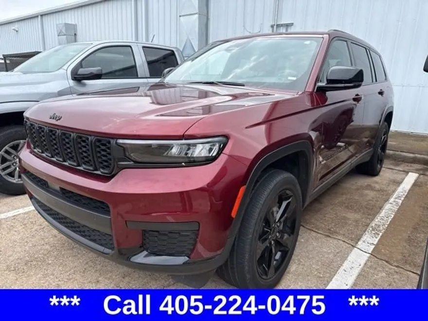 2023 Jeep Grand Cherokee Altitude photo 1