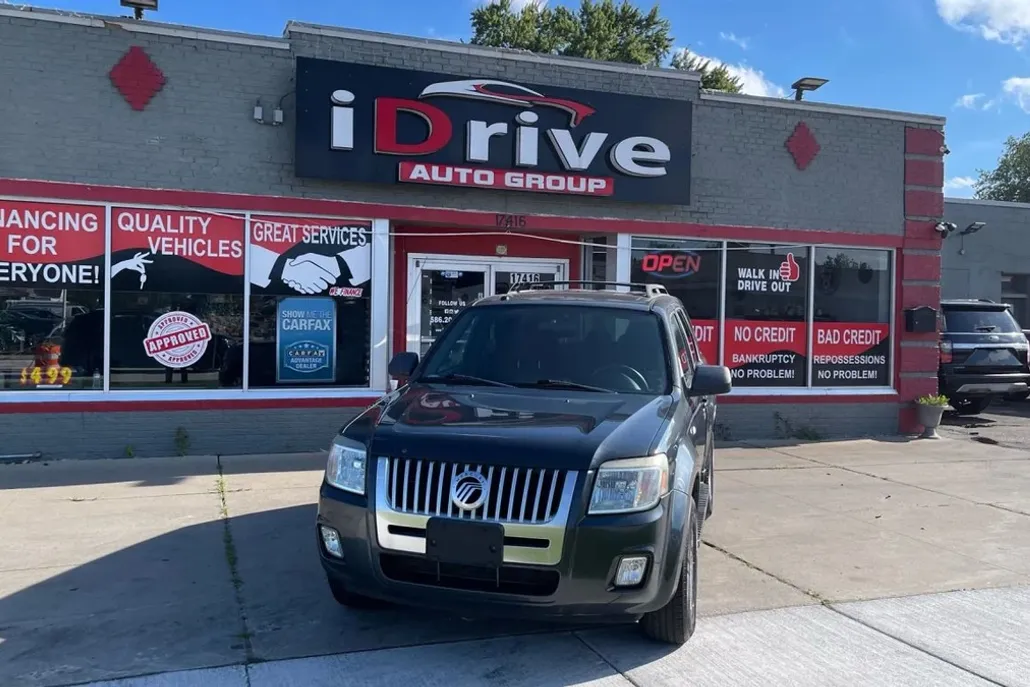 2008 Mercury Mariner Luxury photo 1