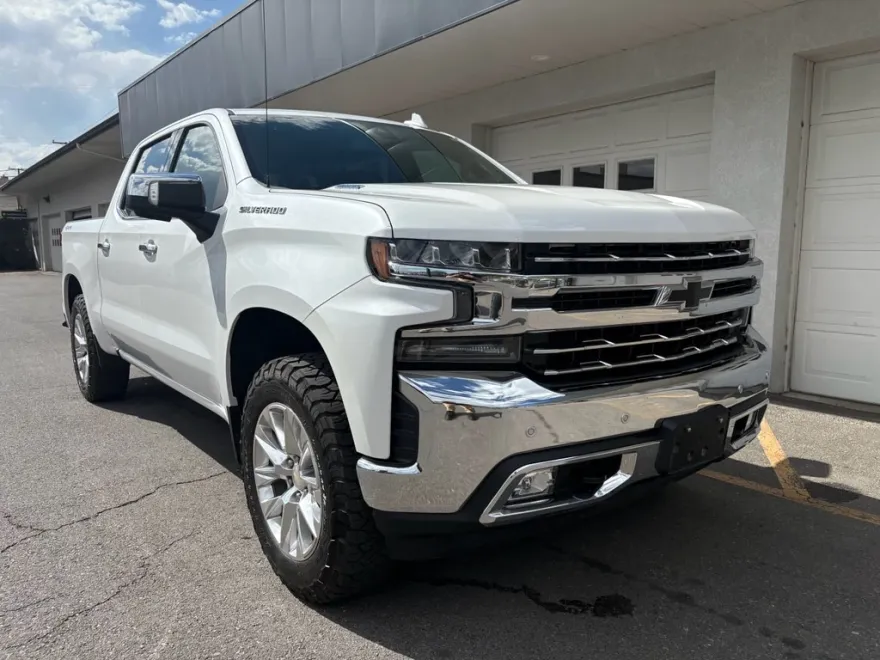 2020 Chevrolet Silverado 1500 LTZ photo 1