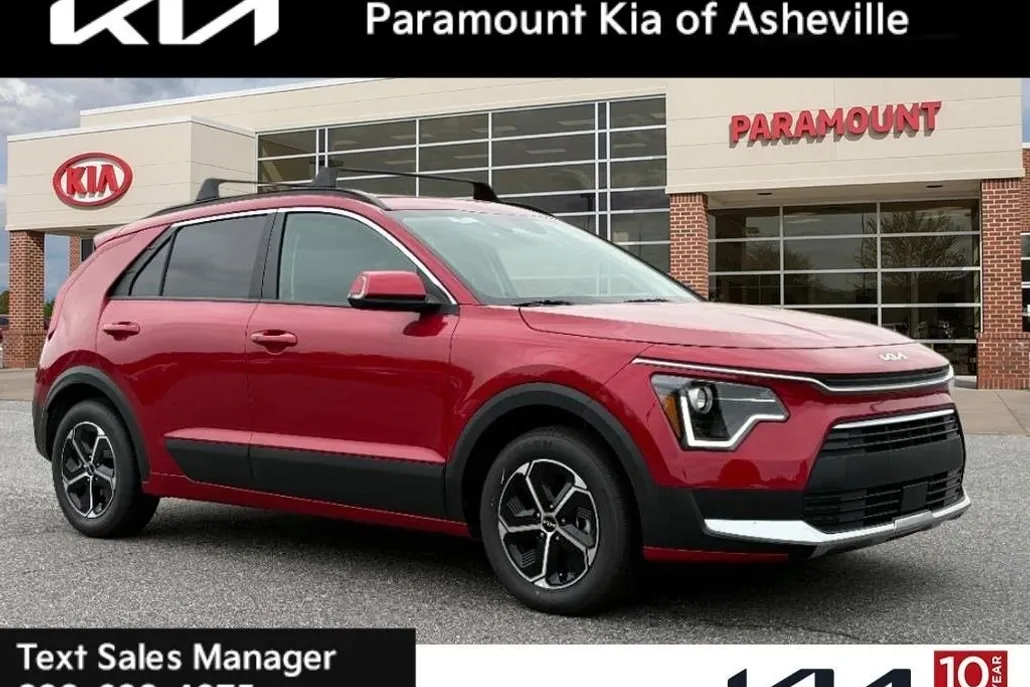 2025 Kia Niro EX photo 1