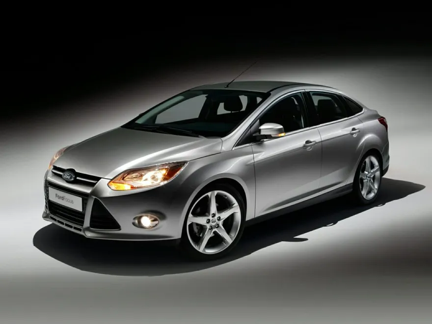 2014 Ford Focus Titanium Sedan photo 1